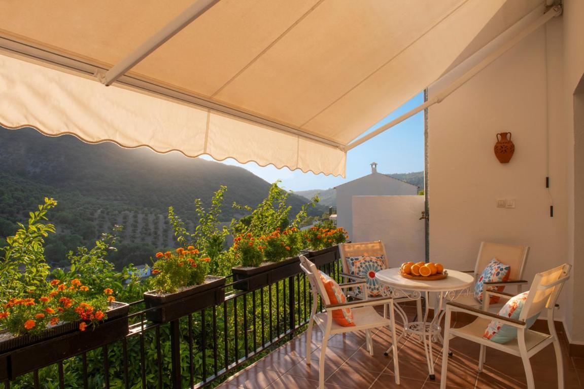 Stunning Home Benamahoma 4 Bed - Sierra Grazalema Luaran gambar